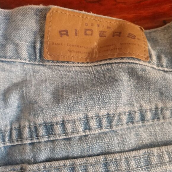 High Rise Denim Riders Shorts - Picture 3 of 8